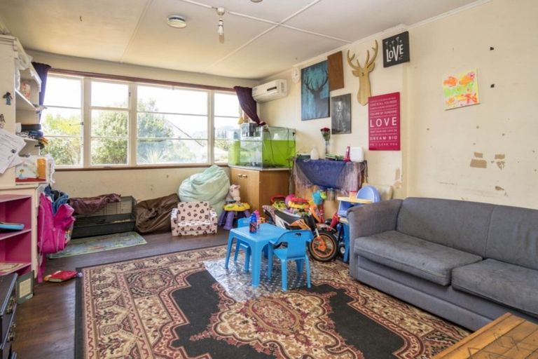 Photo of property in 152 Tipahi Street, Nelson South, Nelson, 7010