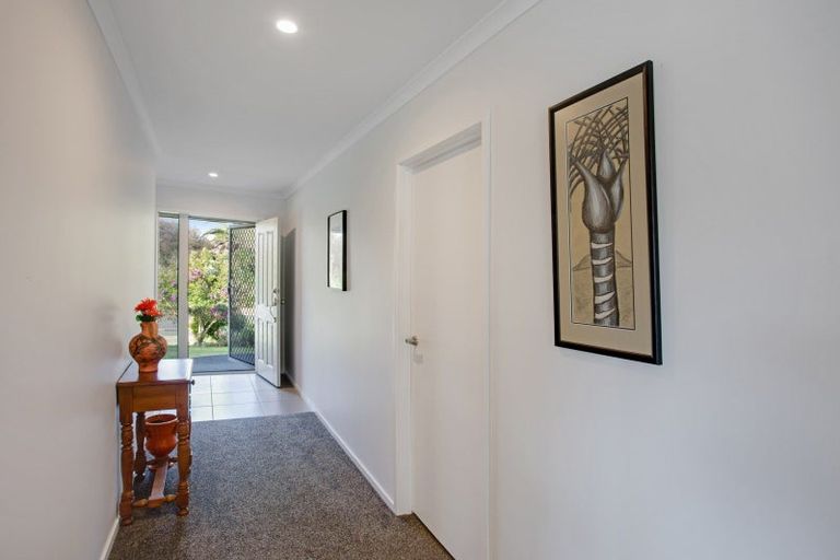 Photo of property in 10 Martha Clarke Lane, Kerikeri, 0230