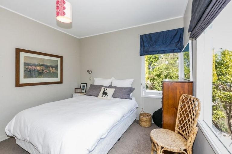 Photo of property in 37 Muritai Crescent, Havelock North, 4130