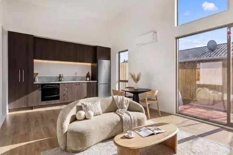 Photo of property in 6/143 Centaurus Road, Saint Martins, Christchurch, 8022