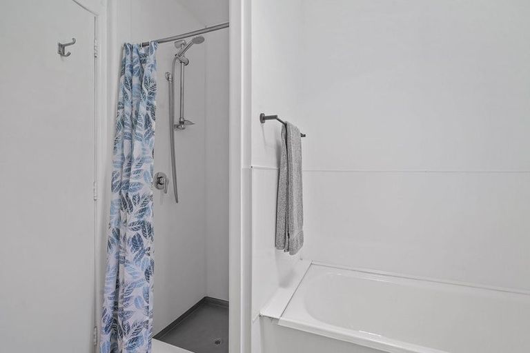 Photo of property in 79 Boston Avenue, Hornby, Christchurch, 8042