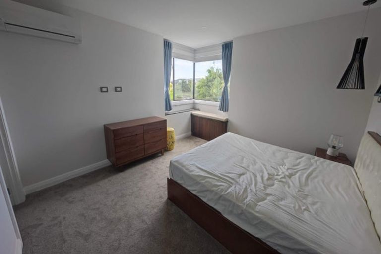 Photo of property in 48 Te Oneroa Way, Long Bay, Auckland, 0630