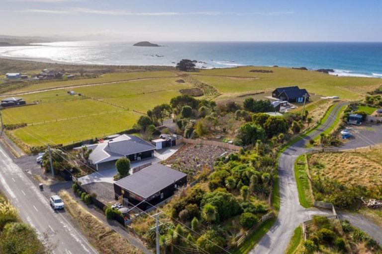 Photo of property in 231 Moturata Road, Taieri Beach, Brighton, 9091