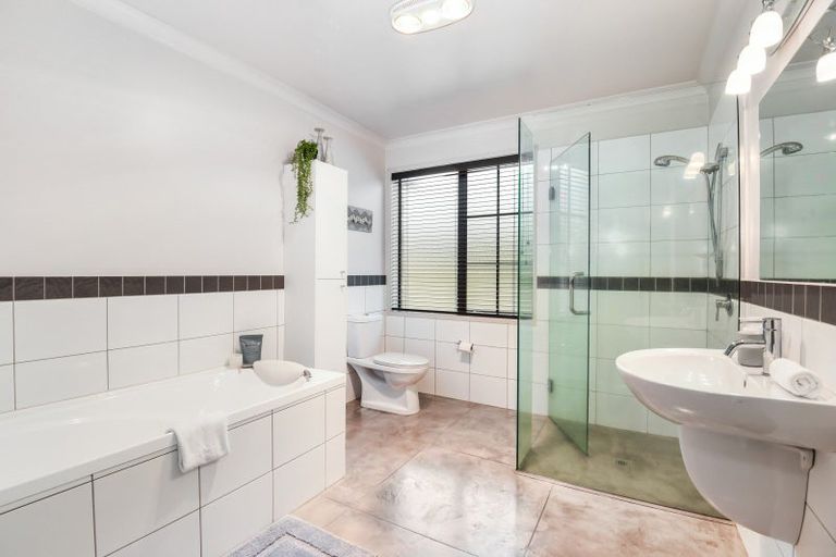 Photo of property in 64c Iles Road, Lynmore, Rotorua, 3010