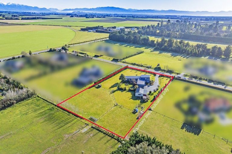 Photo of property in 20 Crozier Drive, Kirwee, Darfield, 7571