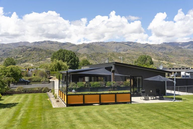 Photo of property in 34 Perriam Place, Mount Pisa, Cromwell, 9383