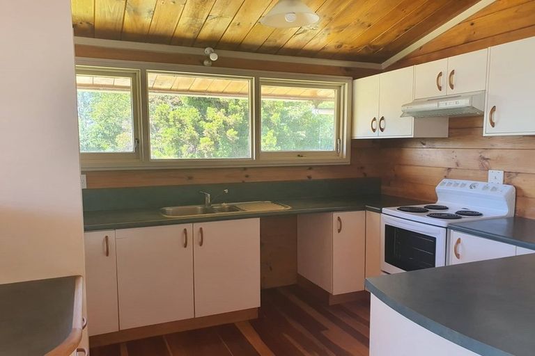 Photo of property in 48 Mountain Road, Western Heights, Rotorua, 3015