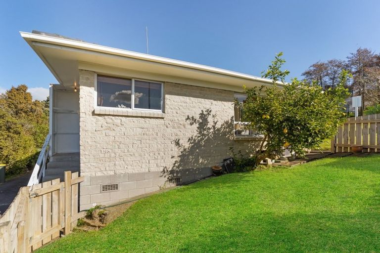 Photo of property in 1/71 Bentley Avenue, Glenfield, Auckland, 0629
