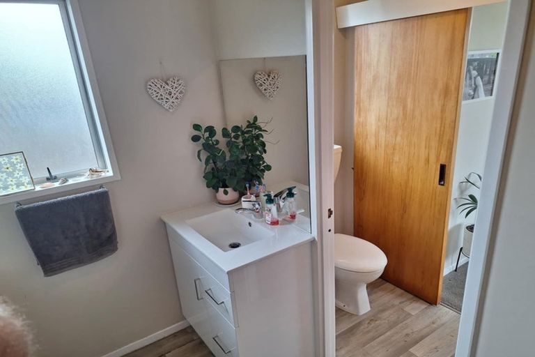 Photo of property in 746 Main North Road, Belfast, Christchurch, 8051