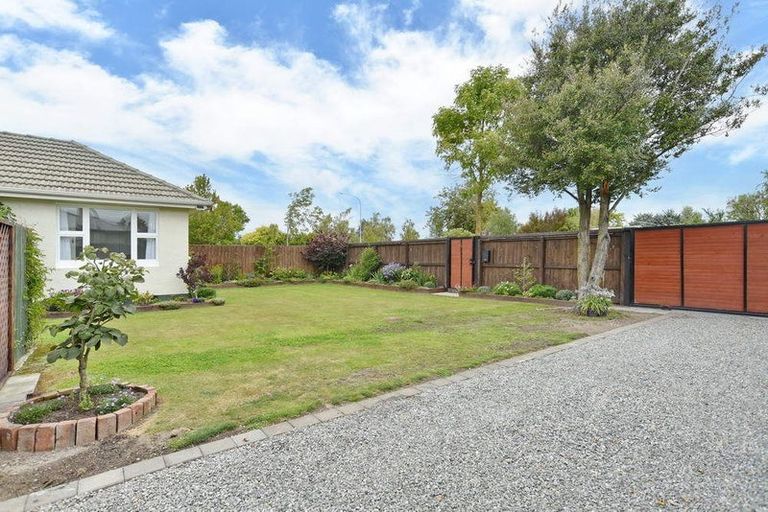 Photo of property in 150 West Belt, Rangiora, 7400