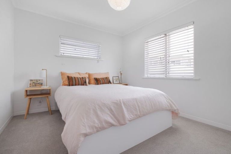 Photo of property in 4a Valley Road, Mount Maunganui, 3116