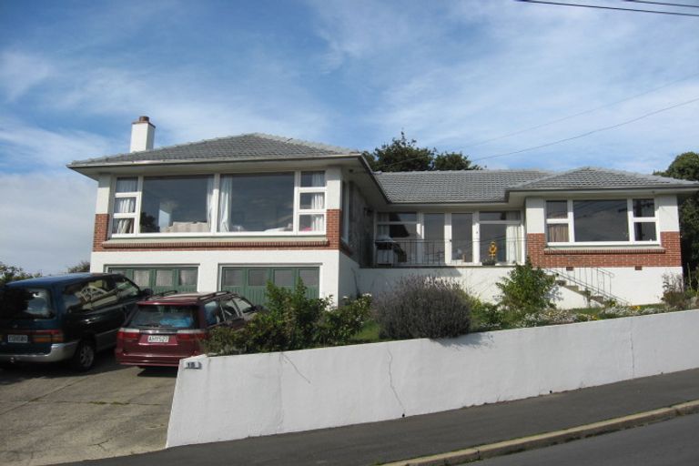 Photo of property in 15 Middleton Road, Kew, Dunedin, 9012
