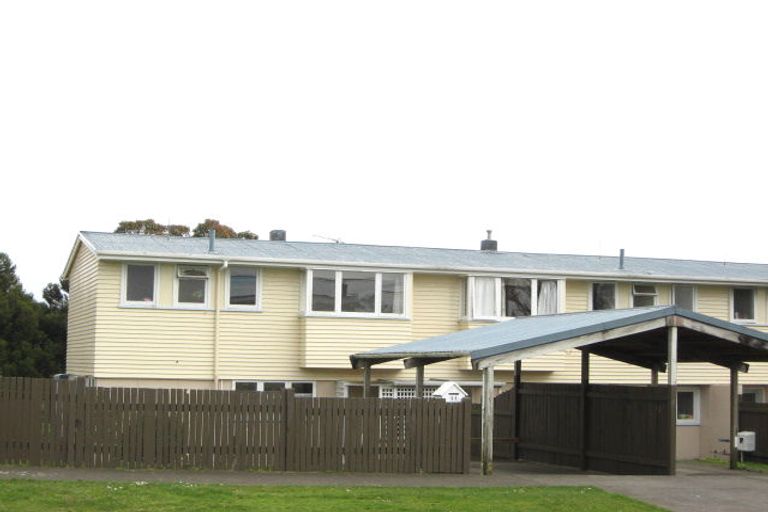 Photo of property in 11-17 Cook Street, Marfell, New Plymouth, 4310