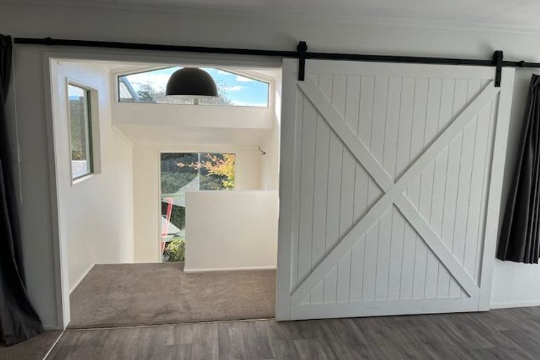 Photo of property in 15 Hague Place, Birkenhead, Auckland, 0626