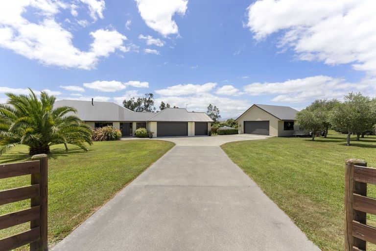 Photo of property in 45f Briarwood Road, Kelvin Grove, Palmerston North, 4470