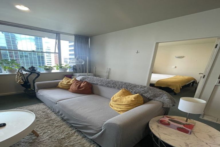 Photo of property in Terrace Tower Apartments, 5a/126 The Terrace, Wellington Central, Wellington, 6011