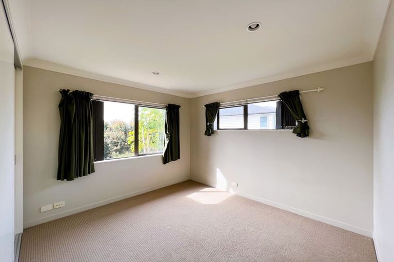 Photo of property in 9 Laurel Oak Drive, Schnapper Rock, Auckland, 0632