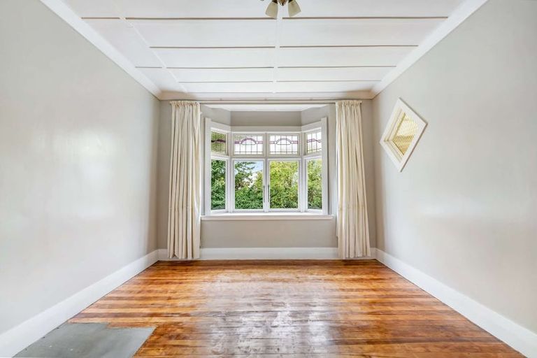 Photo of property in 3 High Street, Gore, 9710