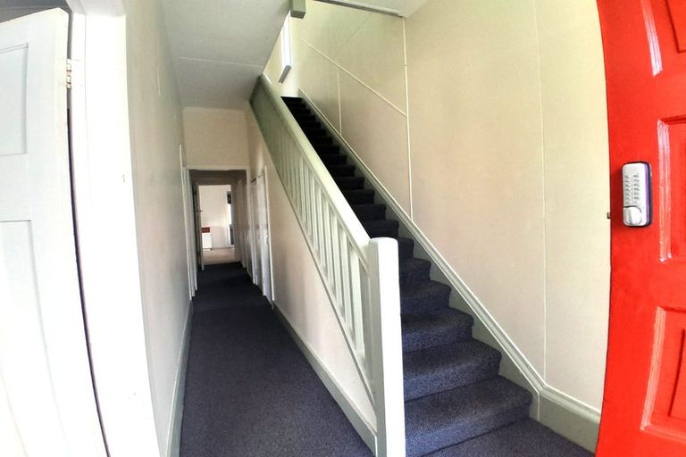 Photo of property in 13 Hall Street, Newtown, Wellington, 6021