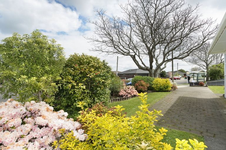 Photo of property in 52a Newton Place, Westbrook, Palmerston North, 4412