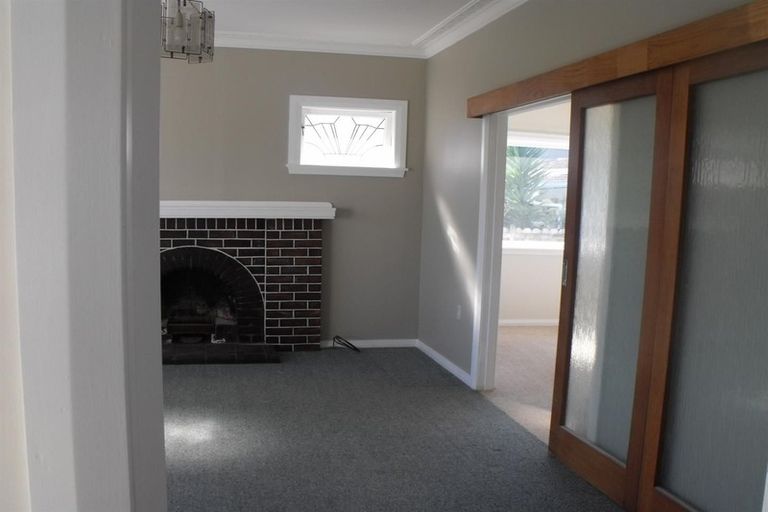 Photo of property in 102 Ridge Road, Howick, Auckland, 2014