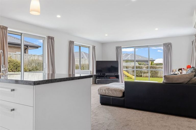 Photo of property in 11 Kawari Drive, Pegasus, 7612