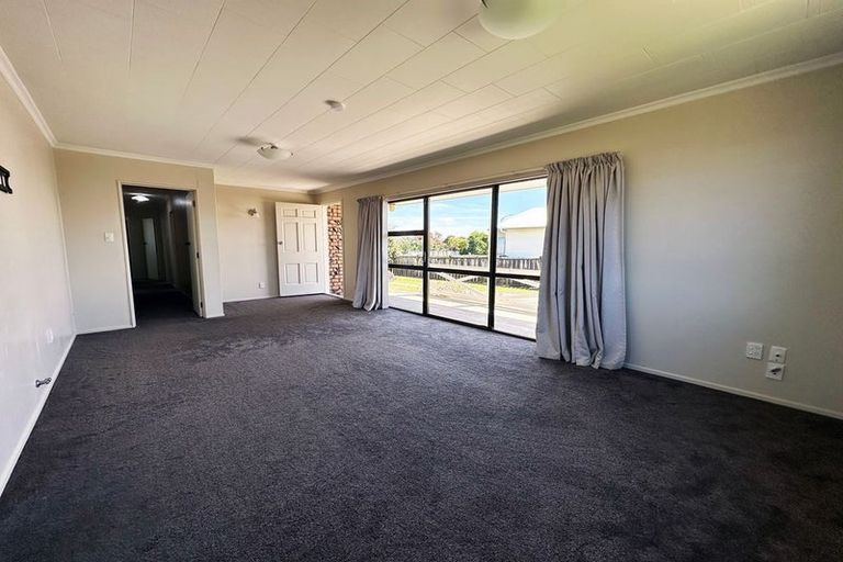 Photo of property in 74 Mangati Road, Bell Block, New Plymouth, 4312