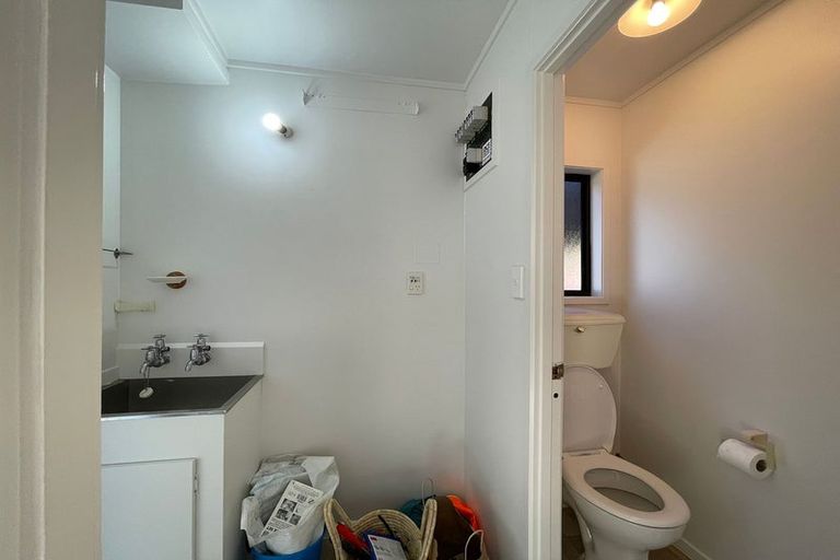 Photo of property in 1/26 Queens Parade, Devonport, Auckland, 0624