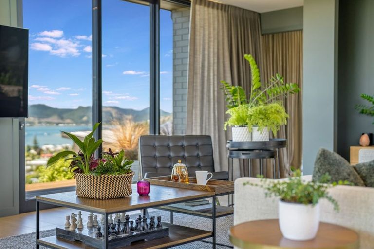 Photo of property in 7 Mason Rise, Tairua, 3508