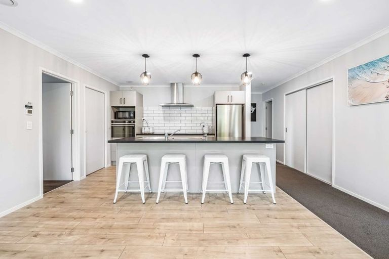 Photo of property in 13 Harry Richards Way, Pokeno, 2402