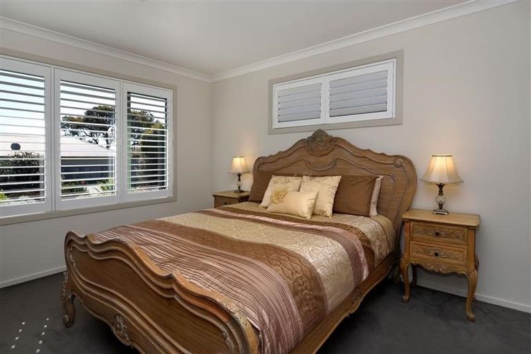 Photo of property in 21 Ngawhatu Road, Stoke, Nelson, 7011