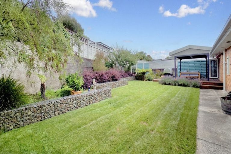 Photo of property in 484 River Road, Fairfield, Hamilton, 3214