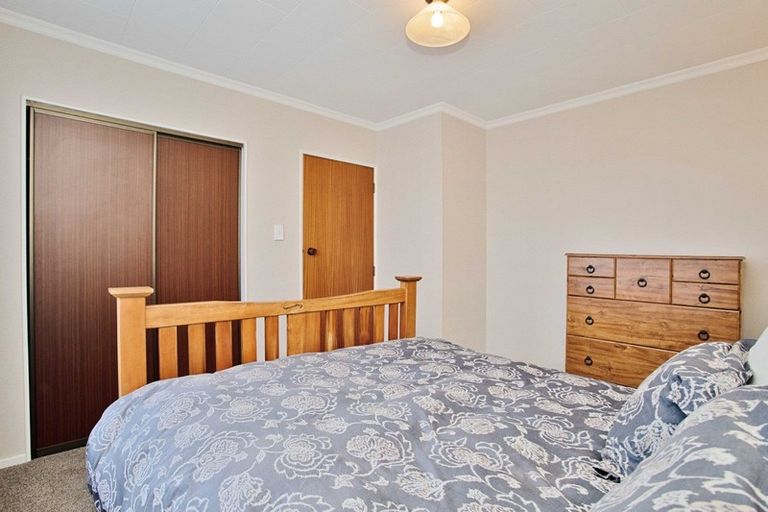 Photo of property in 19 Willis Street, Grasmere, Invercargill, 9810