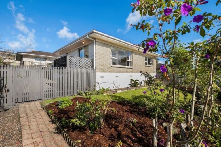 Photo of property in 1/14 Taonui Street, Rosehill, Papakura, 2113