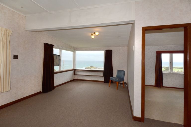 Photo of property in 24 Seaview Road, Brighton, Dunedin, 9035