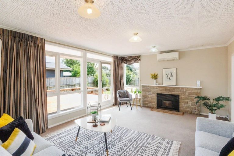 Photo of property in 5 Heatley Avenue, Hokowhitu, Palmerston North, 4410
