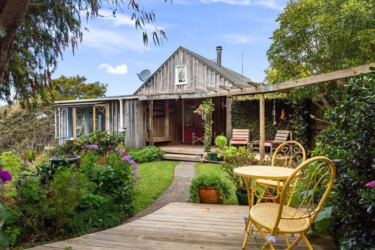 Photo of property in 35 Green Road, Matakana, Warkworth, 0985