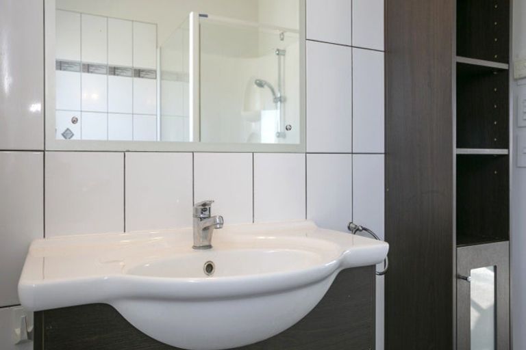 Photo of property in 34 Saint James Street, Richmond Heights, Taupo, 3330