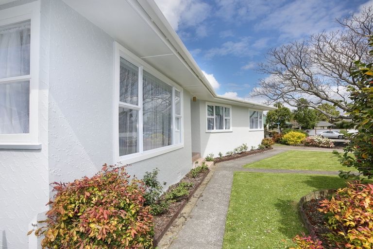 Photo of property in 52a Newton Place, Westbrook, Palmerston North, 4412