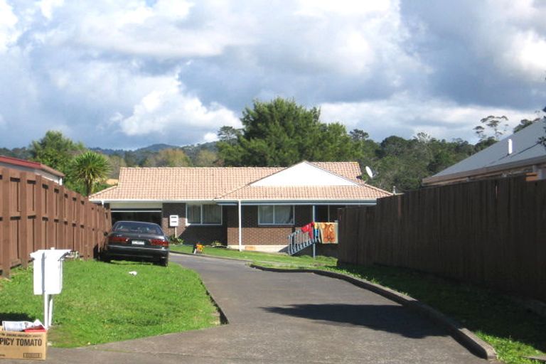 Photo of property in 14 Posa Avenue, Henderson, Auckland, 0612