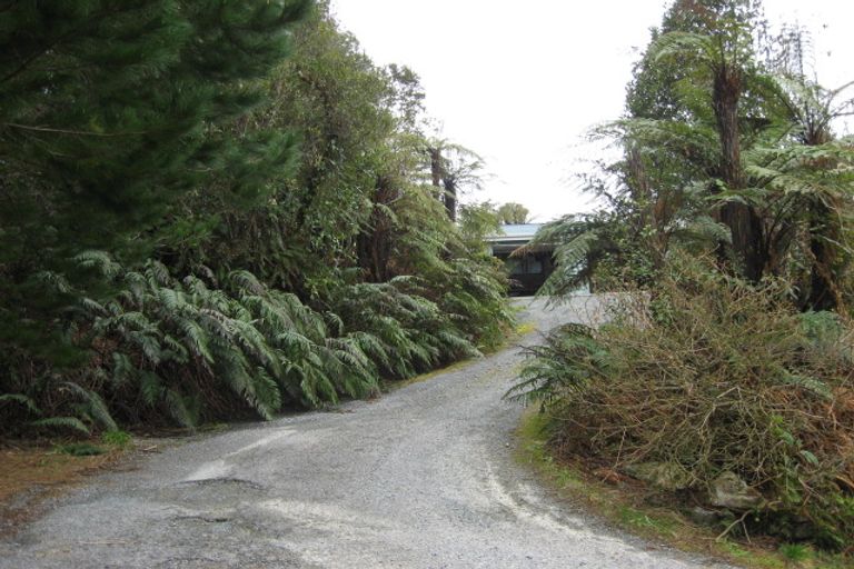 Photo of property in 27 Ross Street, Dunollie, Runanga, 7803