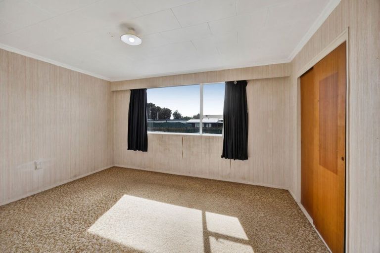 Photo of property in 22 Hickey Place, Opunake, 4616