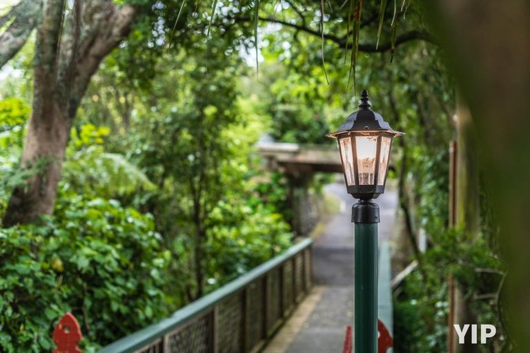 Photo of property in 48 Middleton Road, Johnsonville, Wellington, 6037