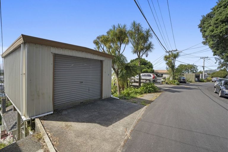Photo of property in 43 Rakau Road, Hataitai, Wellington, 6021