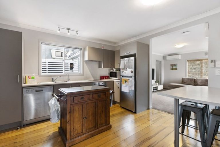 Photo of property in 8 Parkvale Road, Otumoetai, Tauranga, 3110