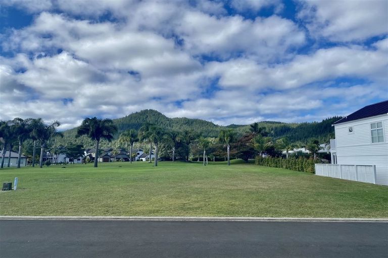 Photo of property in 53 Saint Andrews Drive, Pauanui, Hikuai, 3579