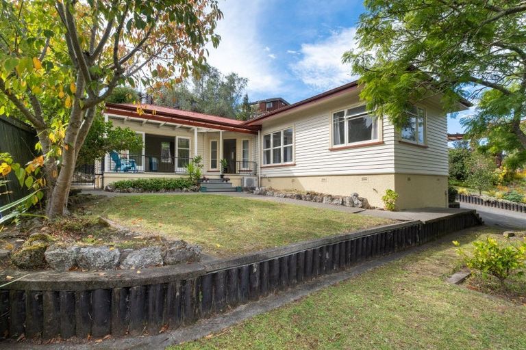 Photo of property in 97 James Cook Street, Havelock North, 4130