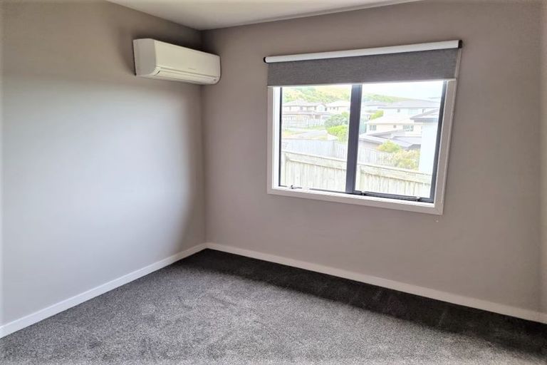 Photo of property in 6 Gifford Grove, Churton Park, Wellington, 6037