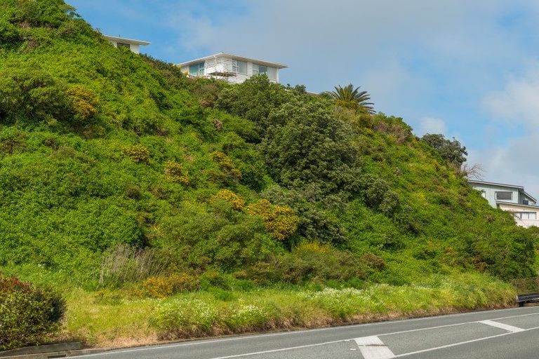 Photo of property in 28 Ira Street, Miramar, Wellington, 6022
