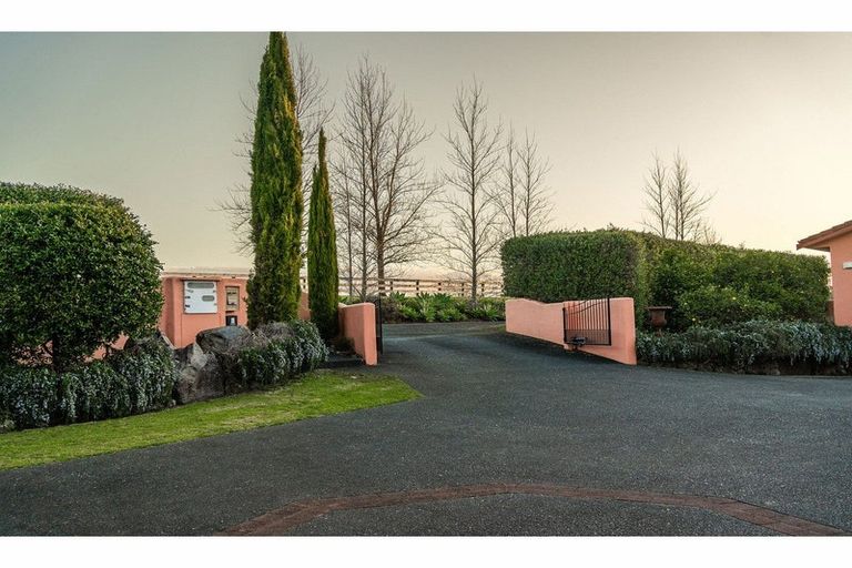 Photo of property in 55 Kingfisher Drive, Kerikeri, 0294